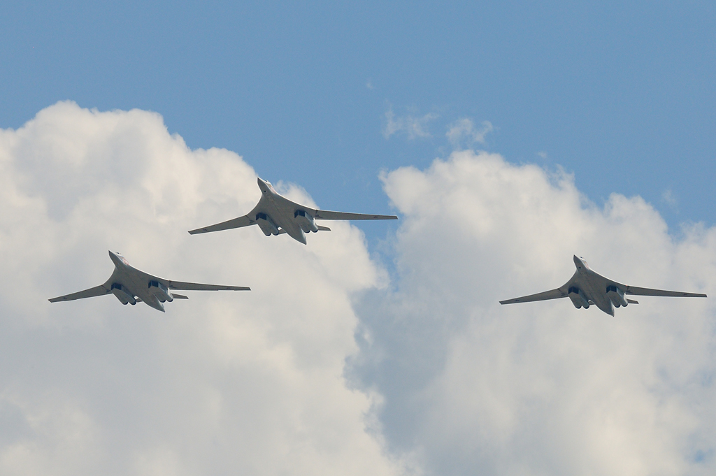 Ту-160