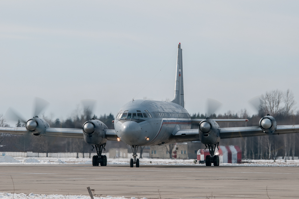 Ил-18